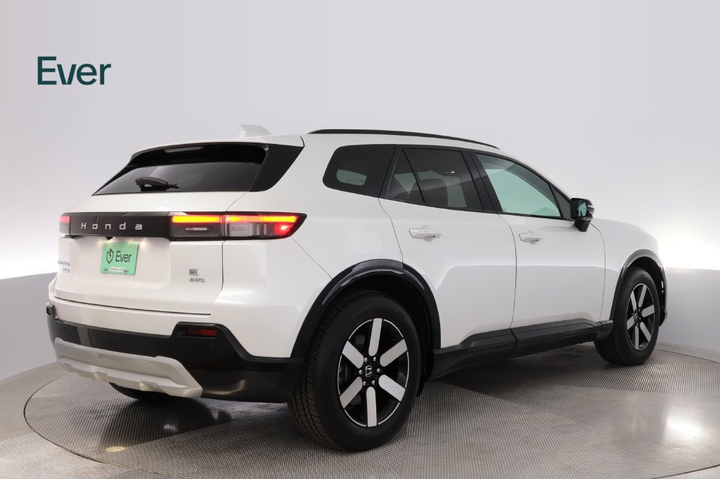 Used 2024 Honda Prologue Touring image 3