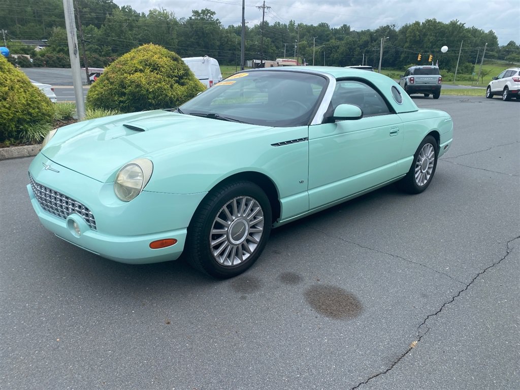Used 2004 Ford Thunderbird RWD image 3