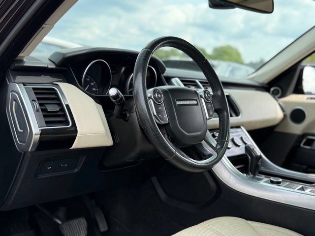 Used 2016 Land Rover Range Rover Sport HSE AWD/4WD image 11