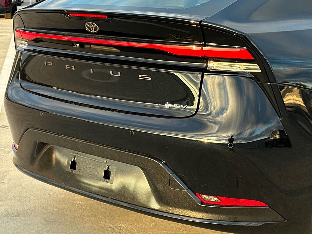 New 2026 Toyota Prius XLE image 5