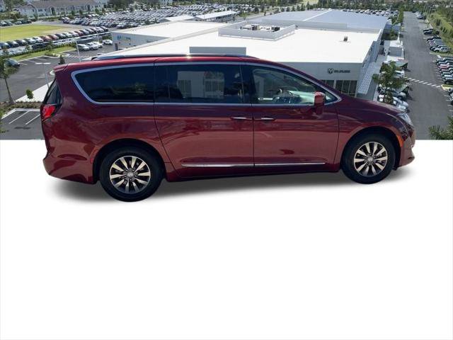 Certified 2019 Chrysler Pacifica Touring-L Plus image 14