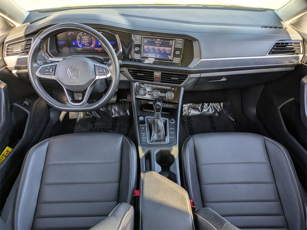 Used 2024 Volkswagen Jetta SE image 25