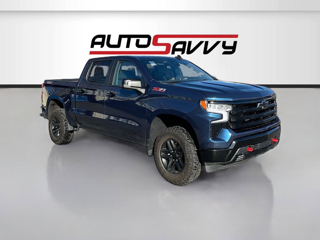 Used 2022 Chevrolet Silverado 1500 LT Trail Boss w/ LT Trail Boss Premium Package AWD/4WD image 1