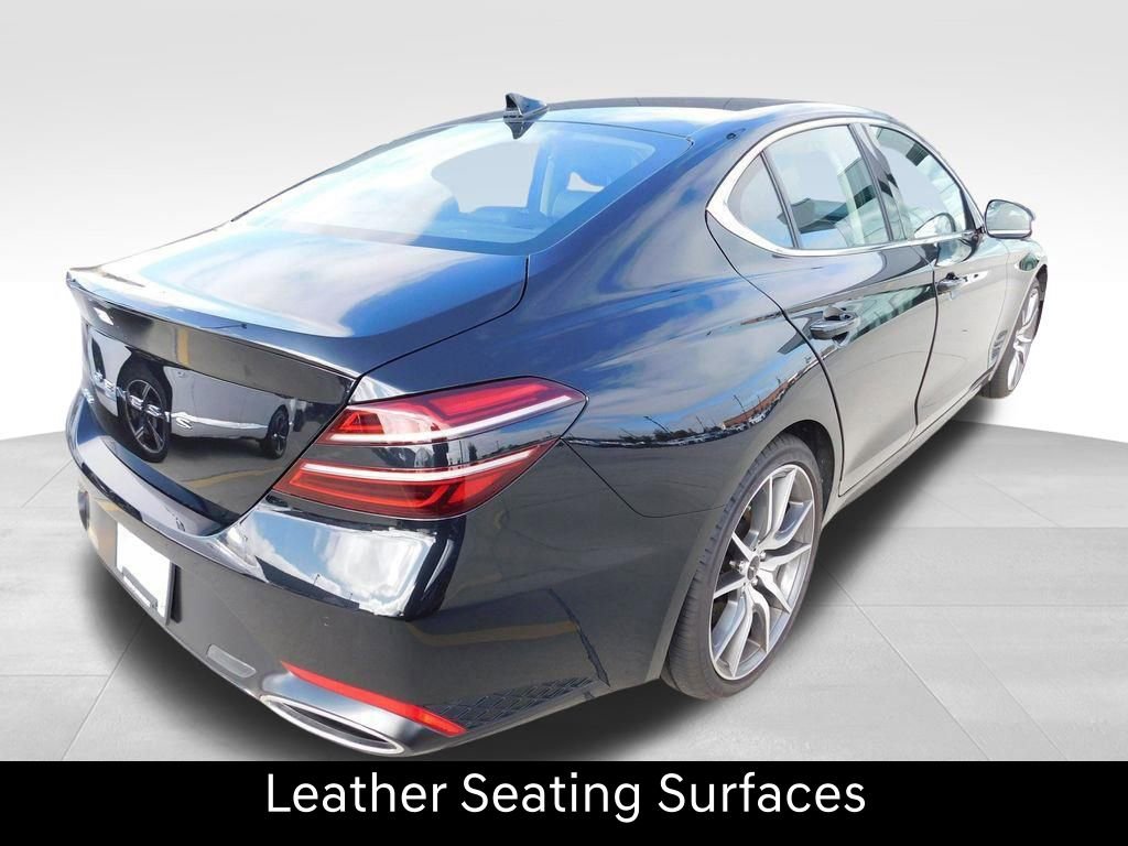 Used 2026 Genesis G70 2.5T Prestige image 11
