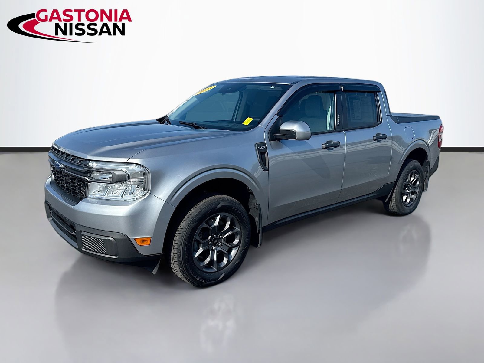 Used 2023 Ford Maverick XLT w/ XLT Luxury Package image 3