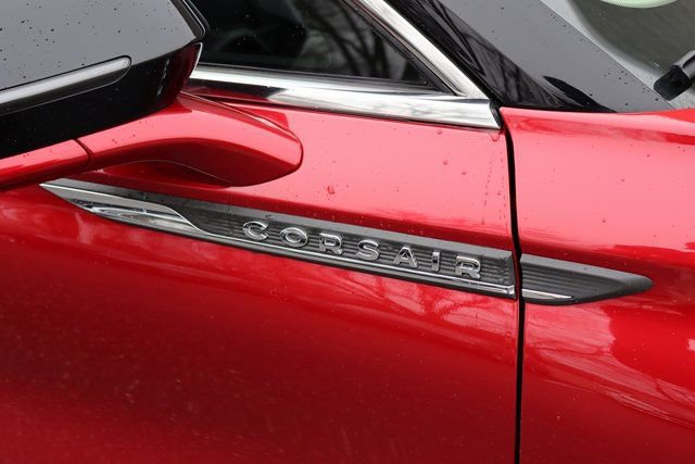 Used 2023 Lincoln Corsair AWD w/ Equipment Group 101A image 22