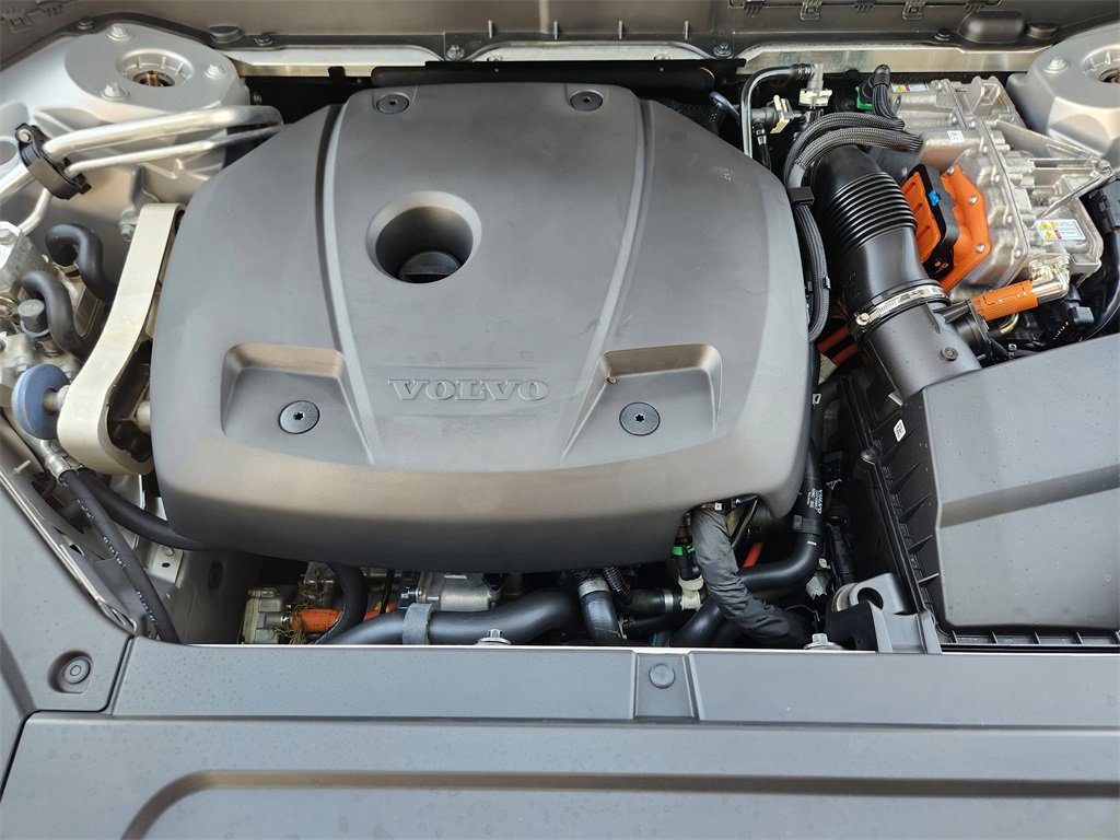 Used 2023 Volvo XC90 T8 Plus w/ Protection Package Premier image 26