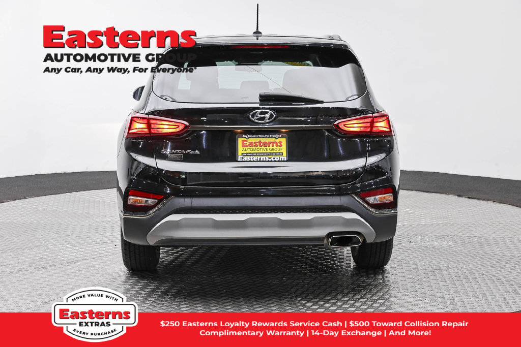 Used 2019 Hyundai Santa Fe SE FWD image 7