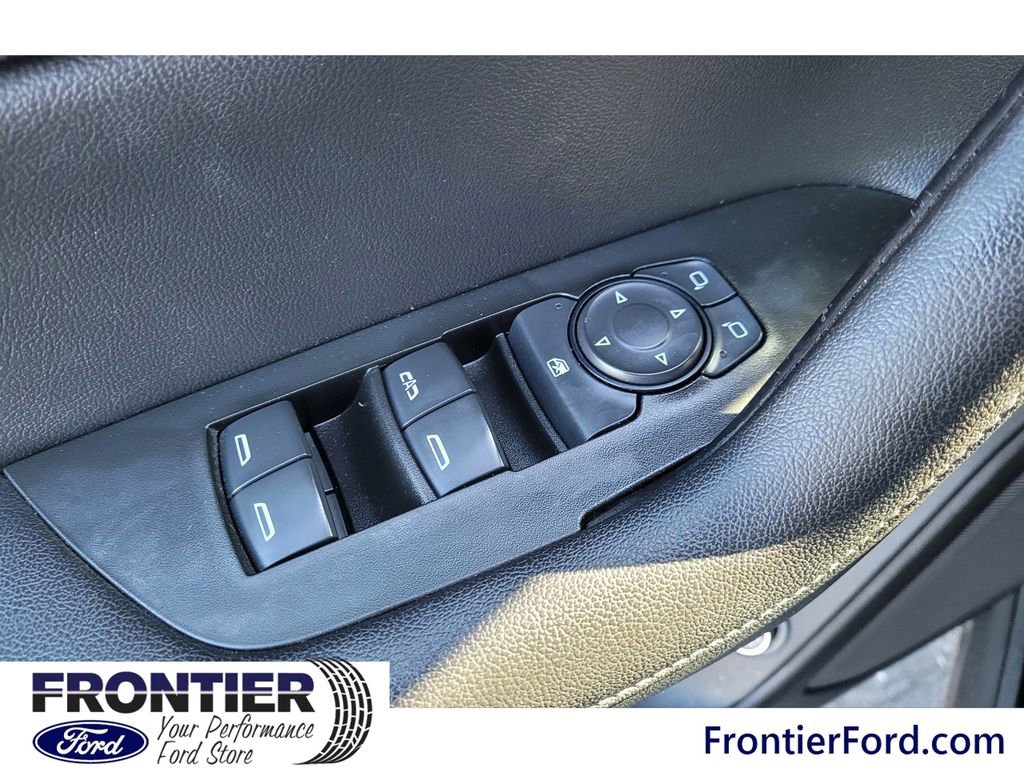 Used 2020 Chevrolet Blazer LT image 15