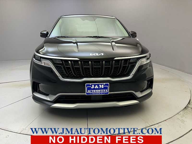 Used 2022 Kia Carnival EX FWD image 8