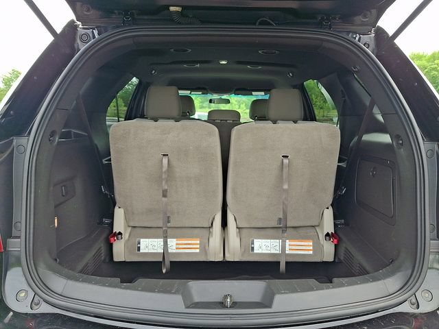 Used 2015 Ford Explorer XLT AWD/4WD image 27