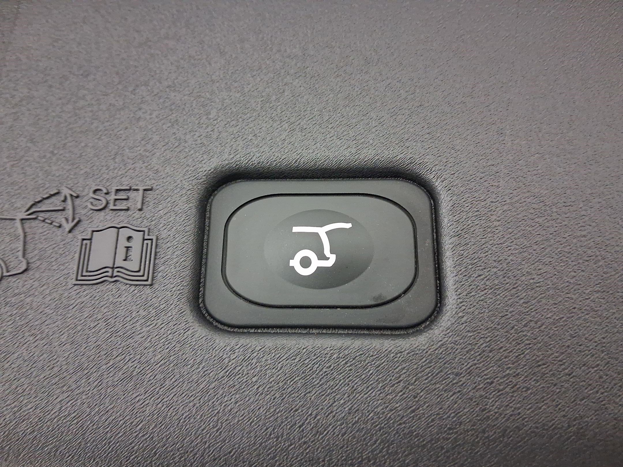 Used 2026 Lincoln Nautilus Reserve image 30