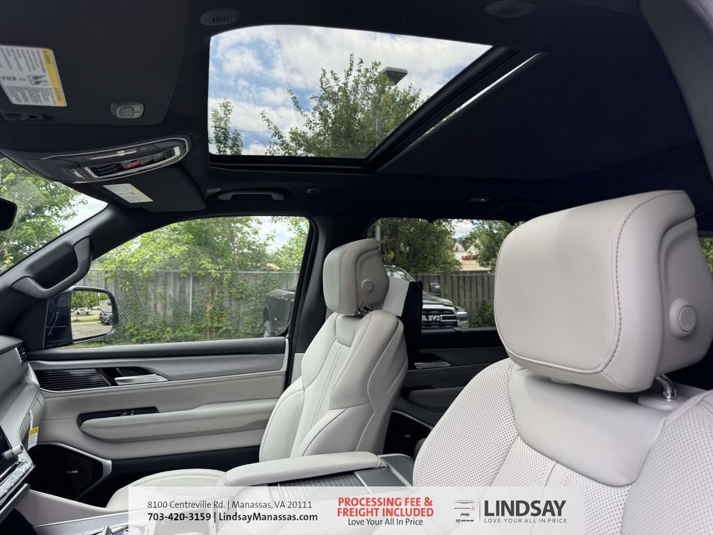 New 2026 Jeep Grand Wagoneer L Limited AWD/4WD image 20