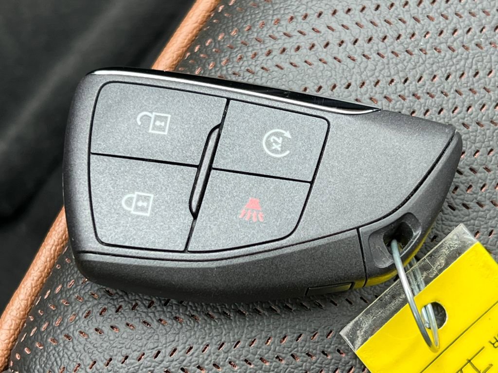 New 2026 GMC Canyon AT4 w/ Technology Plus Package image 39