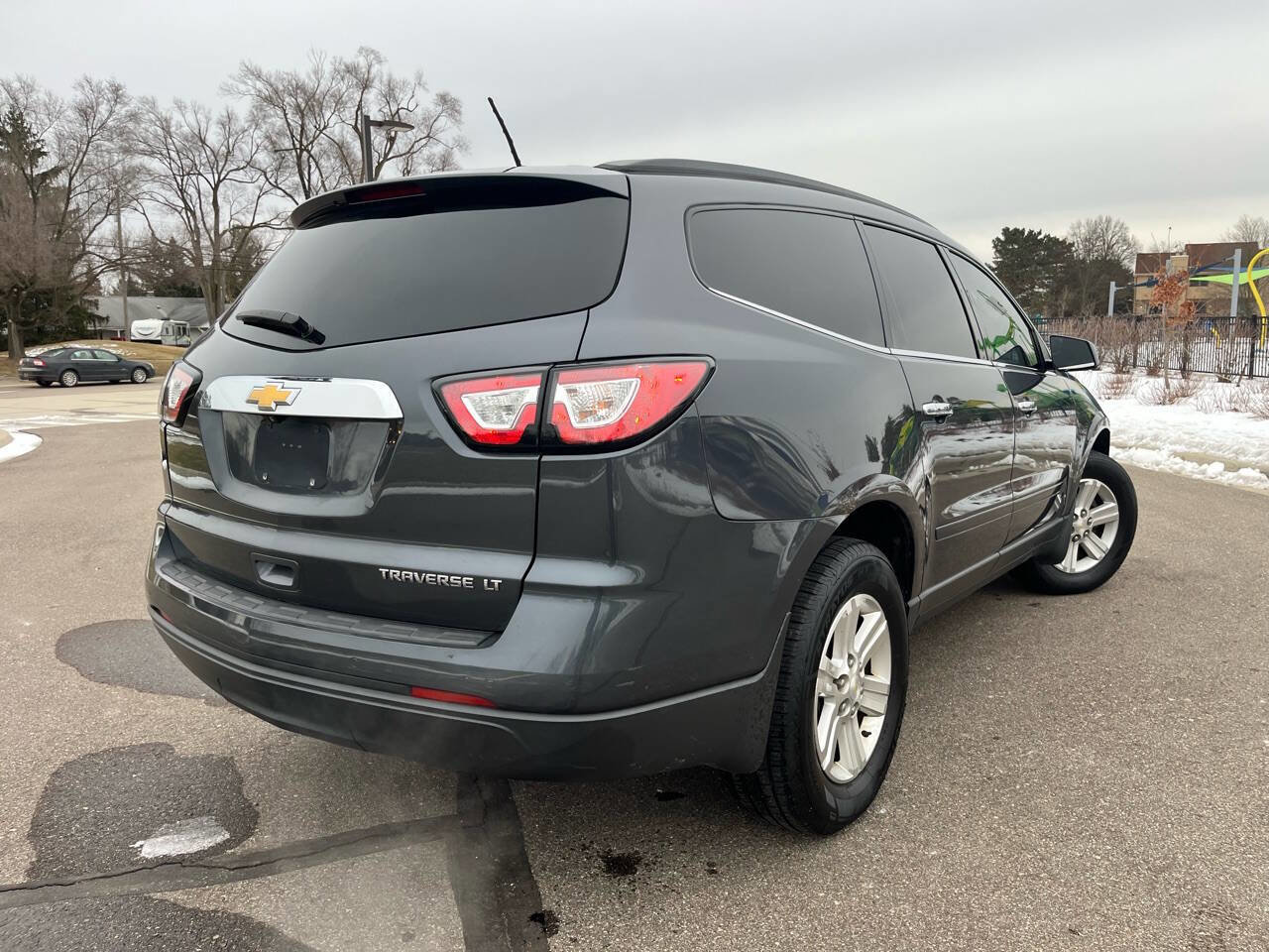 Used 2014 Chevrolet Traverse LT image 6