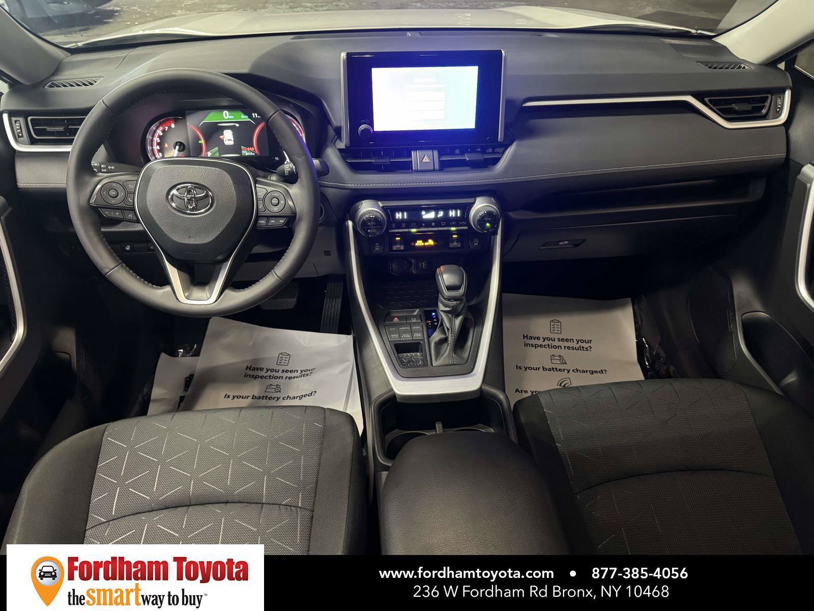 Used 2025 Toyota RAV4 XLE w/ Convenience Package AWD/4WD image 14