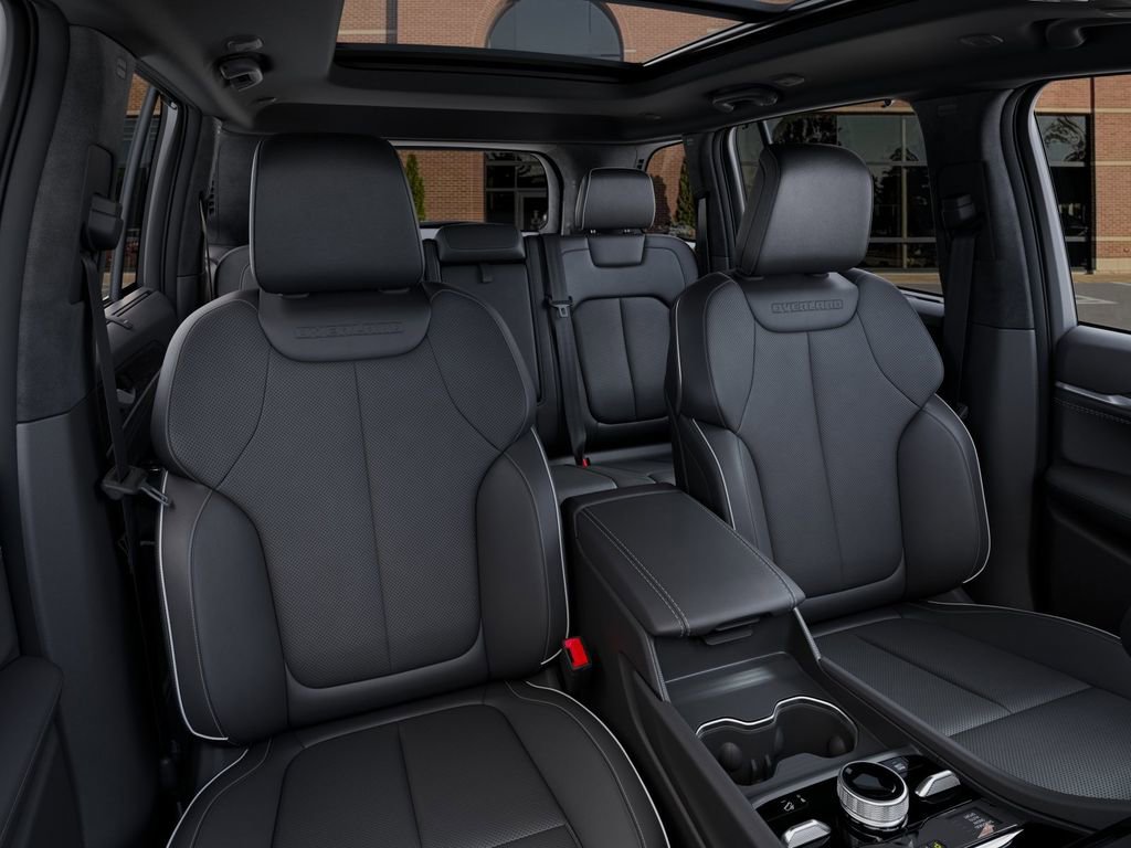 New 2025 Jeep Grand Cherokee Overland w/ Luxury Tech Group IV image 16