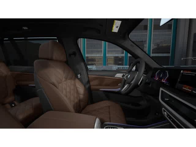 New 2027 BMW X7 xDrive40i w/ M Sport Package AWD/4WD image 9