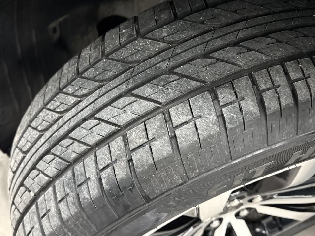 Used 2023 Ford Explorer ST-Line AWD/4WD image 38