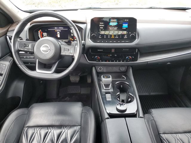 Used 2021 Nissan Rogue Platinum AWD/4WD image 12