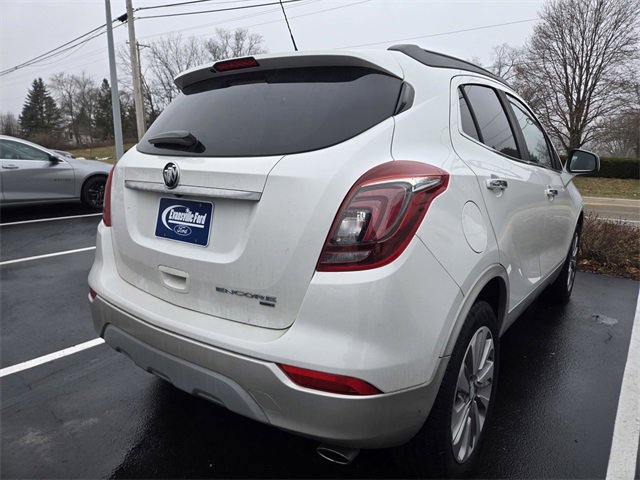 Used 2020 Buick Encore Preferred image 4