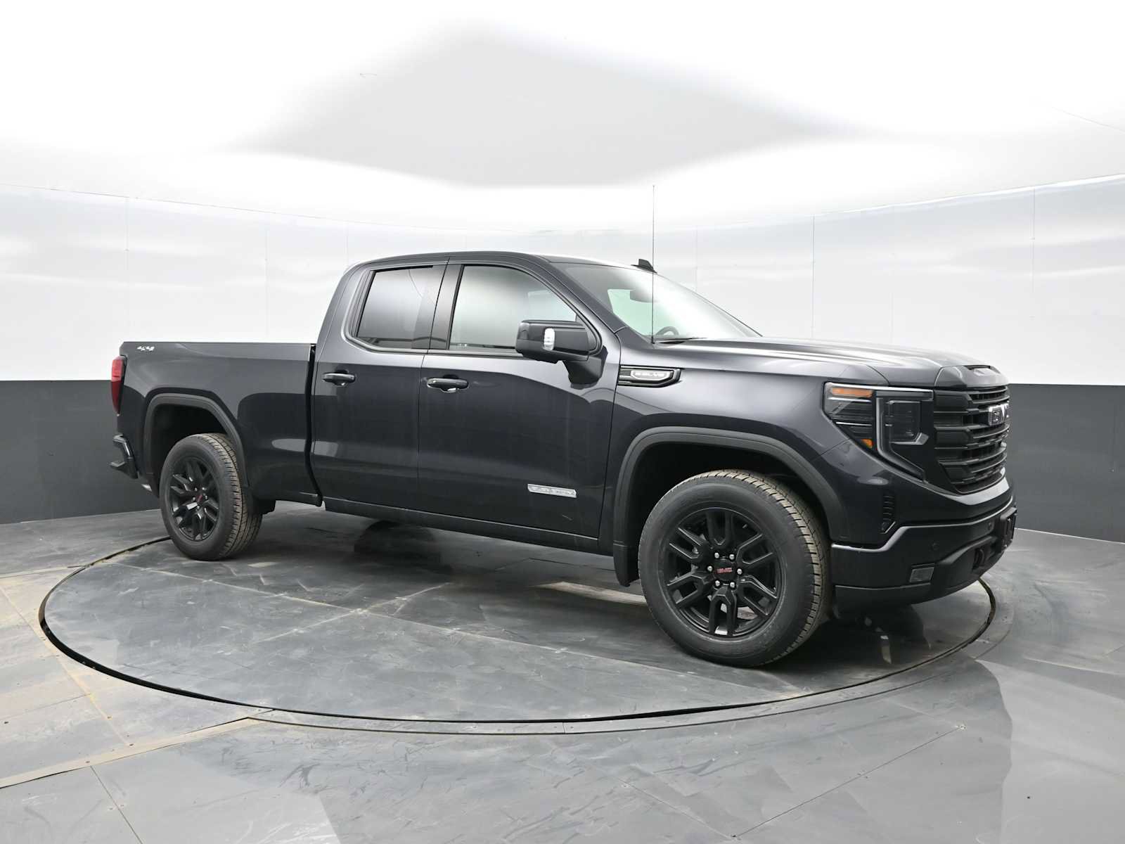 New 2025 GMC Sierra 1500 Elevation w/ Preferred Package