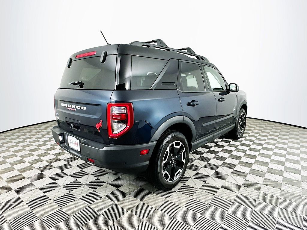 Used 2023 Ford Bronco Sport Outer Banks image 10