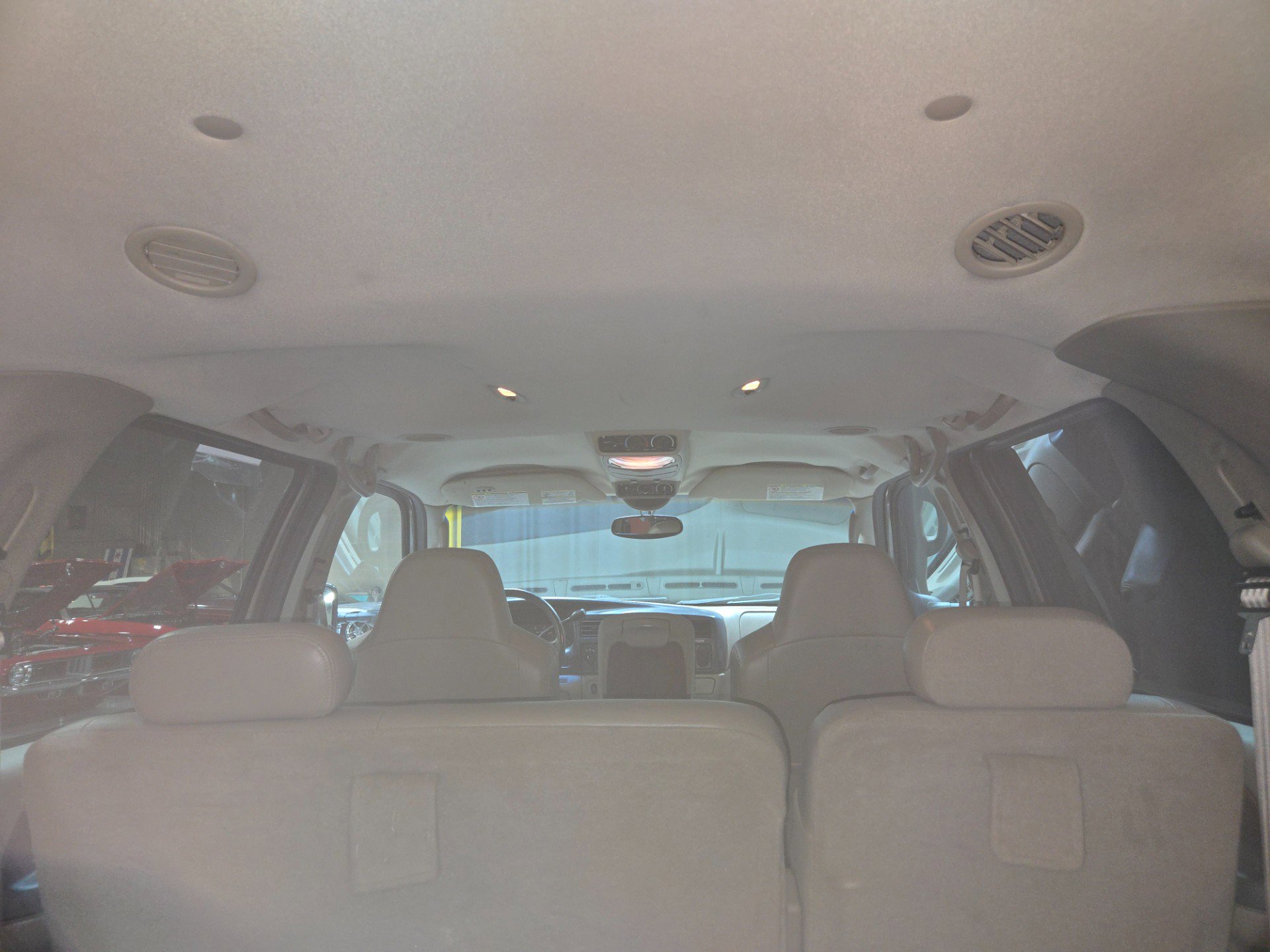 Used 2005 Ford Excursion Limited image 82