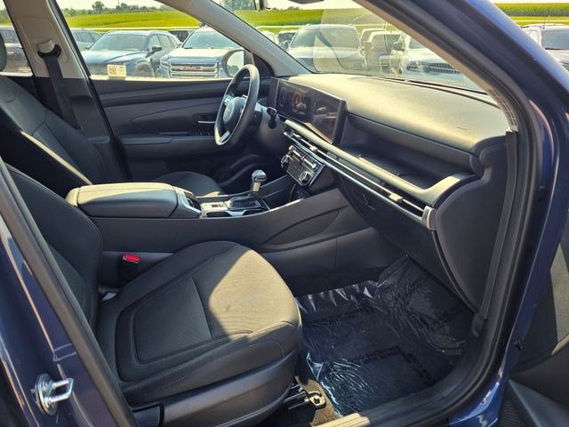 Used 2025 Hyundai Tucson SEL AWD/4WD image 17