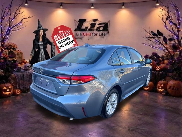 Used 2026 Toyota Corolla LE w/ LE Premium Package FWD image 3
