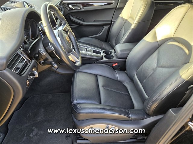 Used 2021 Porsche Macan image 10