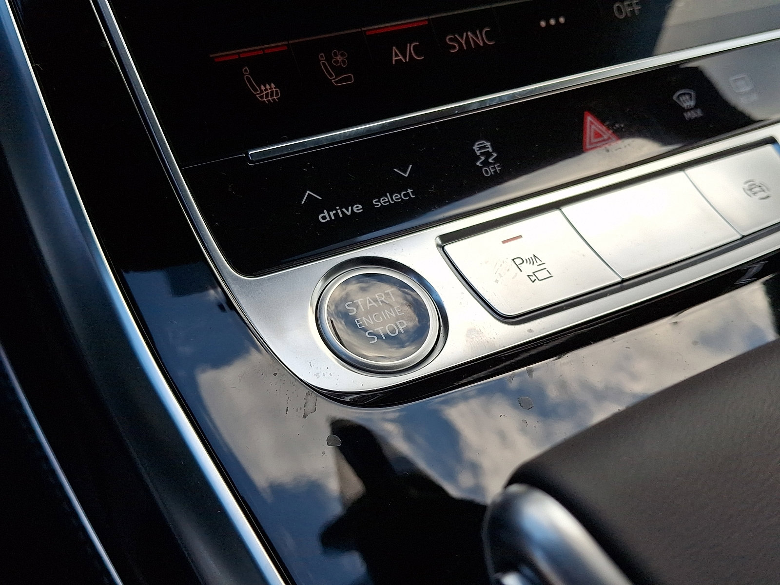 New 2026 Audi Q7 3.0T Premium Plus image 16