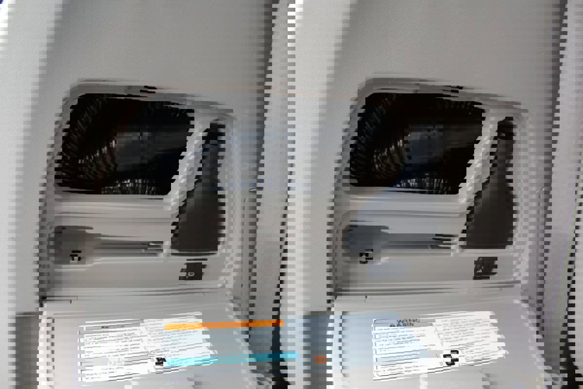 Used 2015 Honda Odyssey Touring Elite image 38