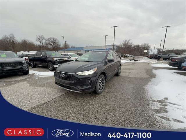 New 2026 Ford Escape SE image 1