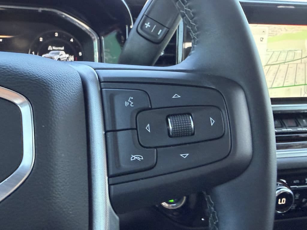Used 2026 GMC Sierra 1500 Elevation w/ LPO, Elevation Black Package AWD/4WD image 28