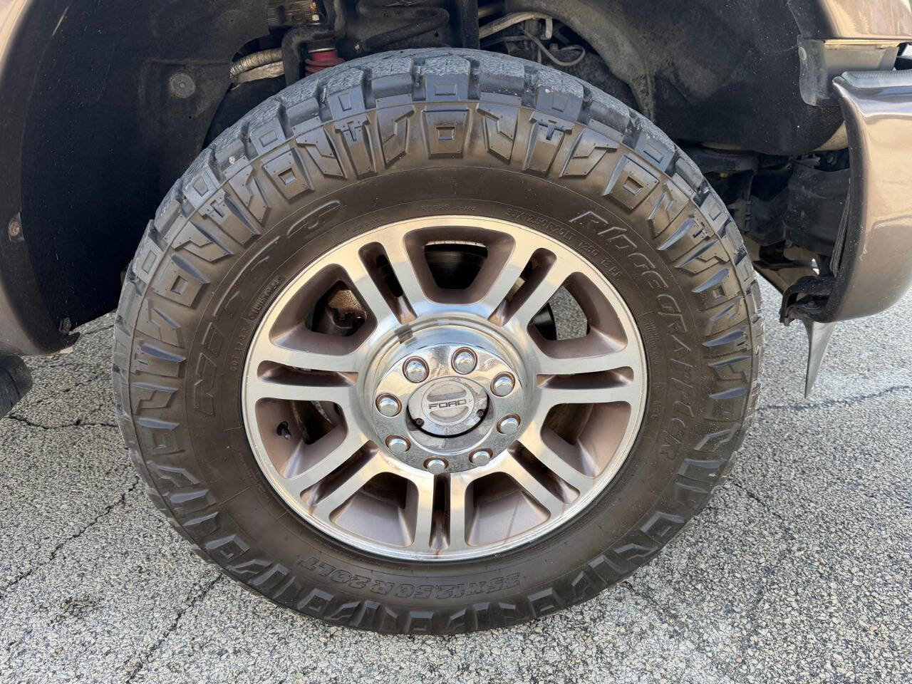 Used 2015 Ford F250 King Ranch w/ FX4 Off-Road Package image 25