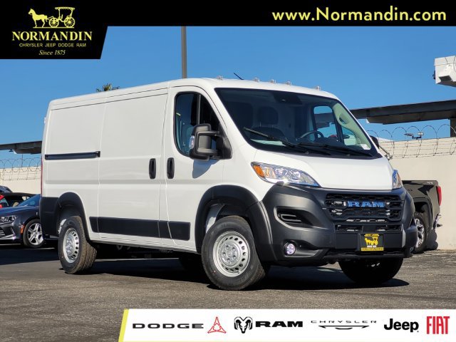 New 2026 RAM ProMaster 2500 w/ Convenience Group