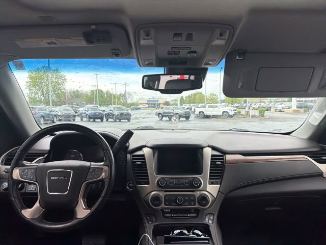Used 2020 GMC Yukon XL Denali w/ Denali Ultimate Package AWD/4WD image 12