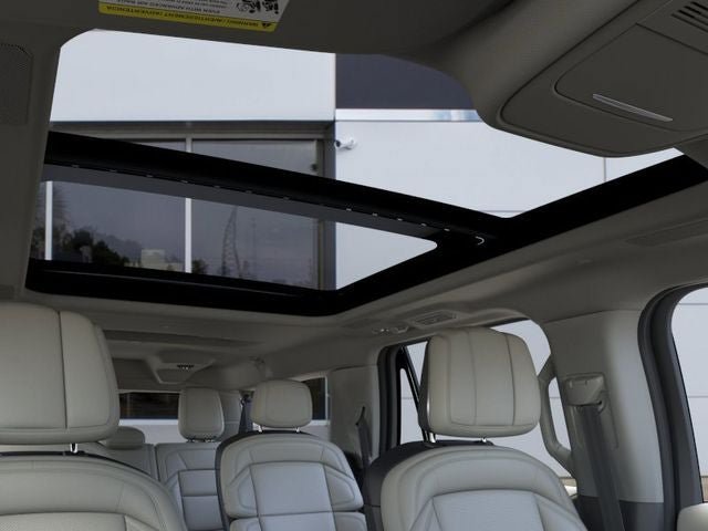 New 2025 Lincoln Navigator L Reserve AWD/4WD image 22