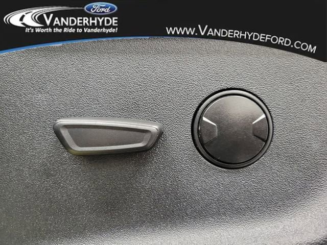 Used 2023 Ford F150 XLT image 18