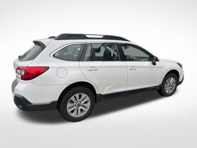 Used 2018 Subaru Outback 2.5i image 7