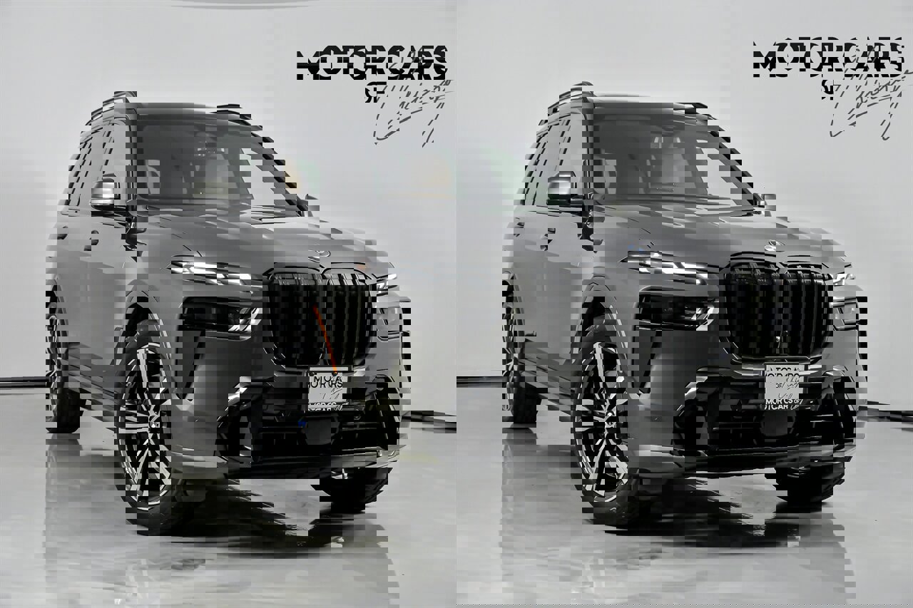 Used 2023 BMW X7 xDrive40i w/ M Sport Package image 1