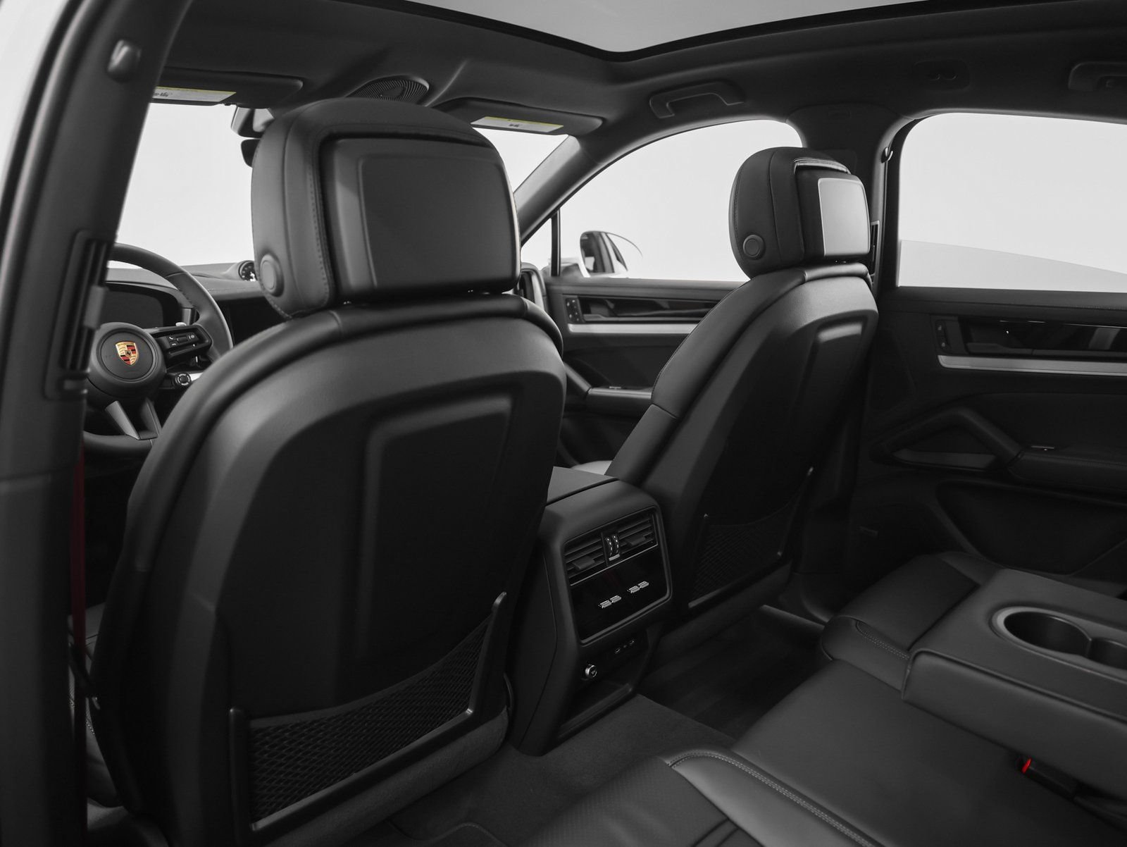 New 2026 Porsche Cayenne Coupe AWD/4WD image 44