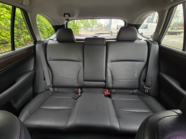 Used 2016 Subaru Outback 2.5i Limited AWD/4WD image 19