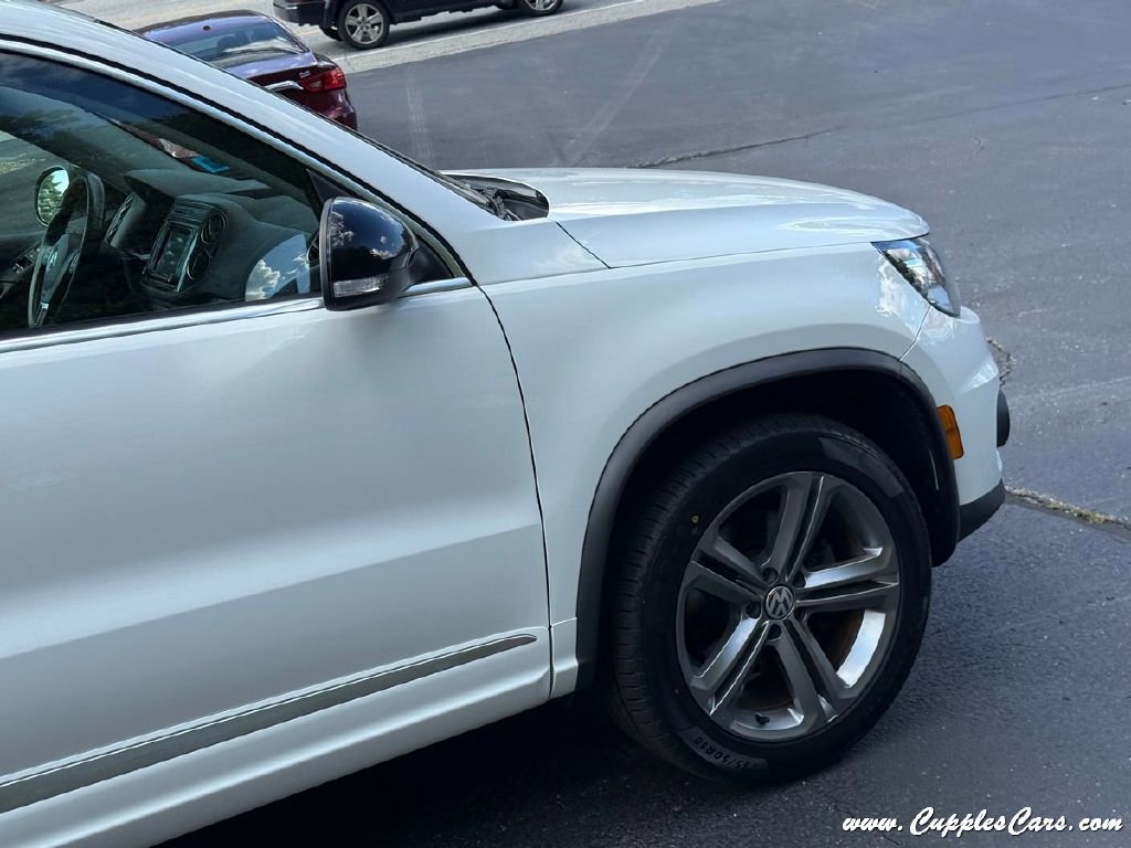 Used 2017 Volkswagen Tiguan Sport image 37
