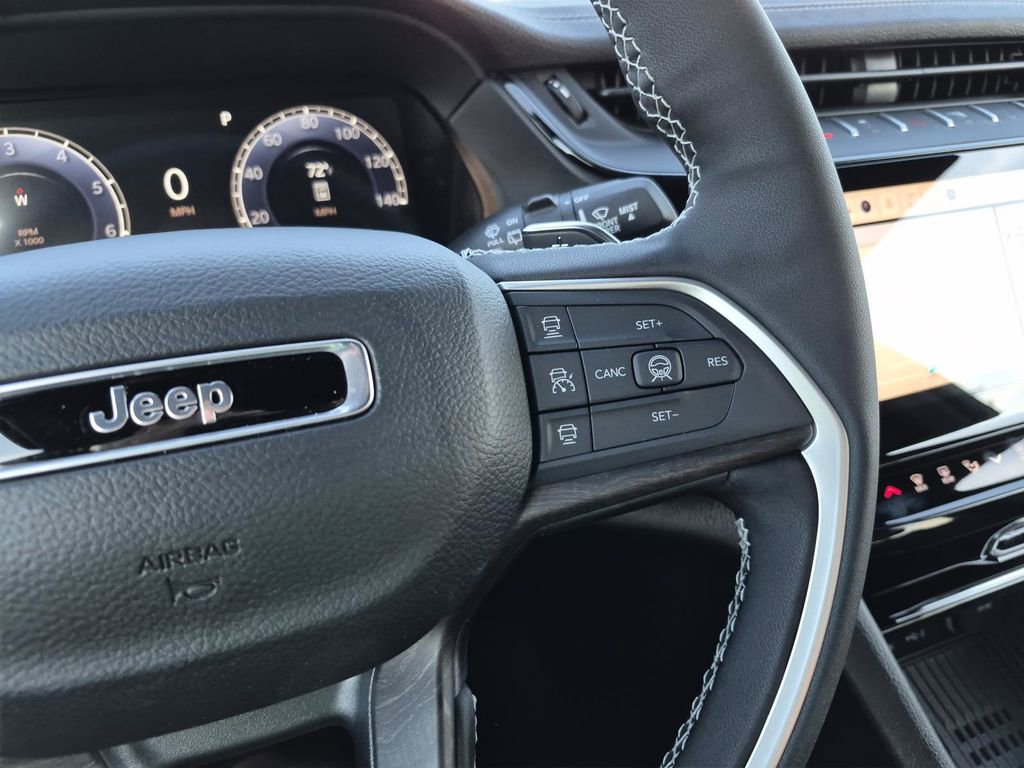 New 2026 Jeep Grand Cherokee L 2WD image 22