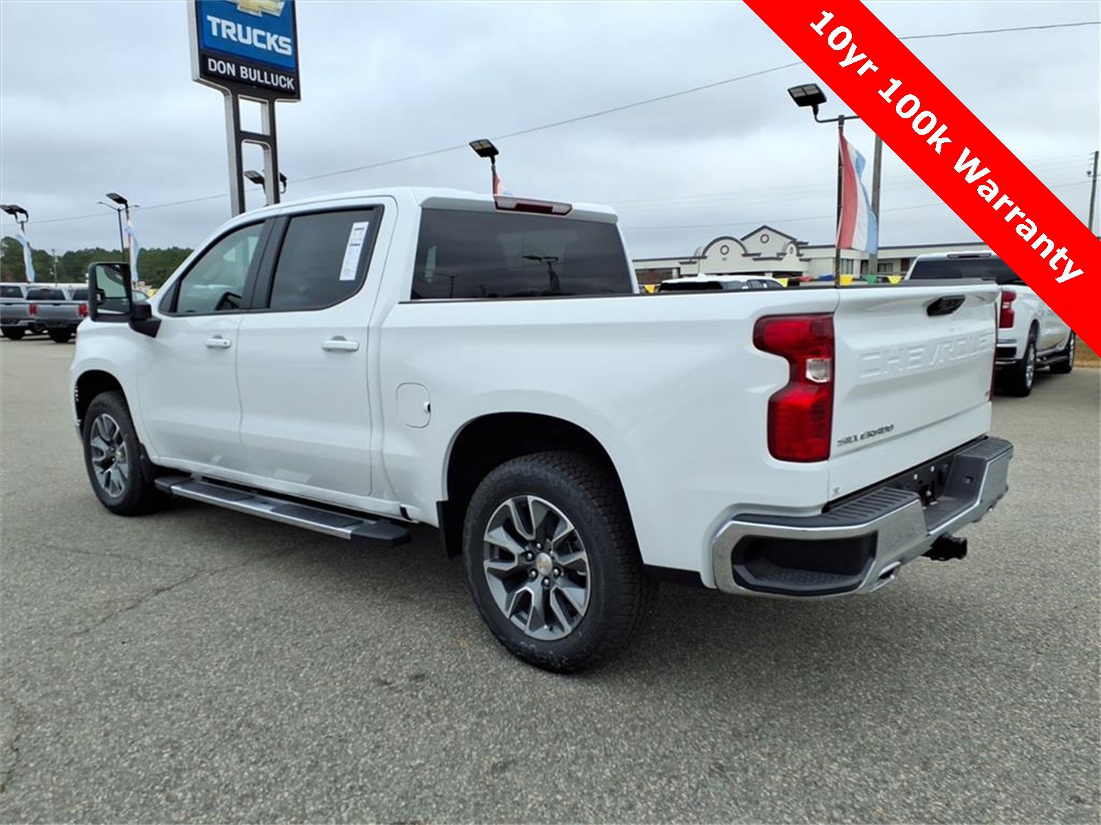 New 2026 Chevrolet Silverado 1500 LT image 3