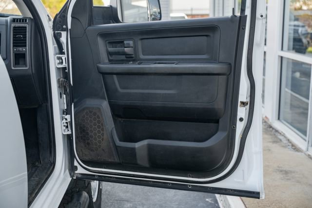 Used 2018 RAM 2500 Tradesman w/ Chrome Appearance Group AWD/4WD image 32