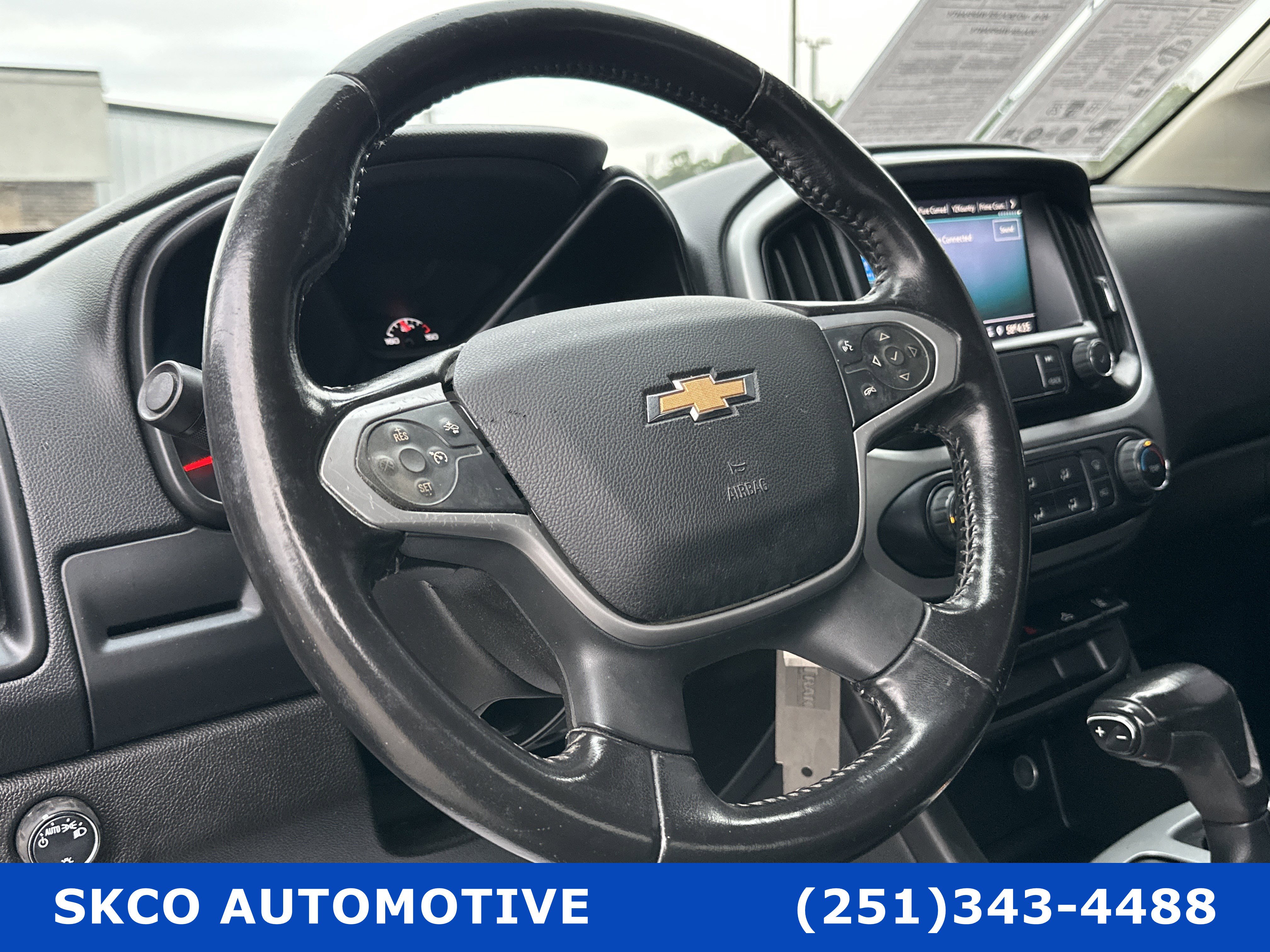 Used 2021 Chevrolet Colorado LT w/ Fleet Safety Package RWD image 19