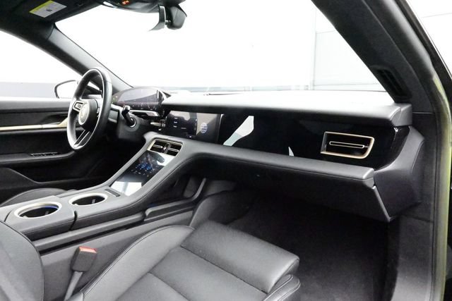 Certified 2023 Porsche Taycan w/ Premium Package RWD image 17